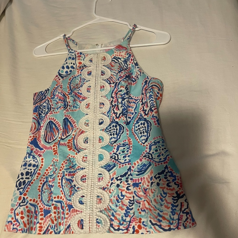 Lilly tank.